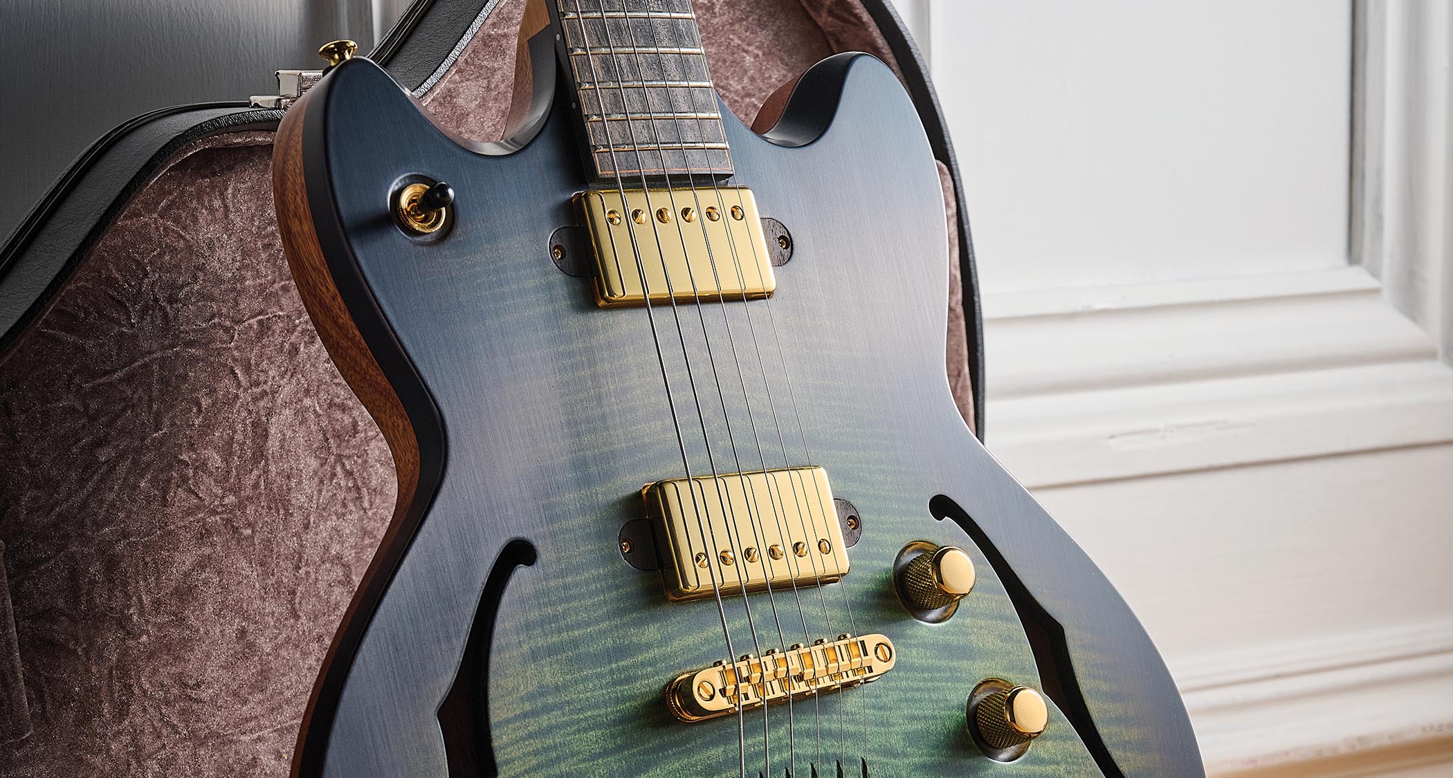 Lowden GL-J: George Lowden cites the Gibson ES-335 as an inspiration, but double-cutaway aside, it&amp;rsquo;s a totally different design