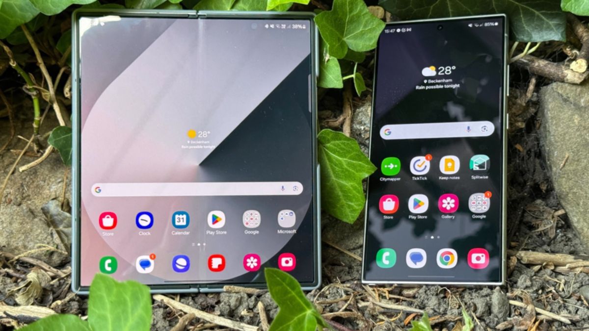 I put the Samsung Galaxy Z Fold 6 vs. Galaxy S24 Ultra through a 7-round face-off — this is Samsung’s ultimate phone