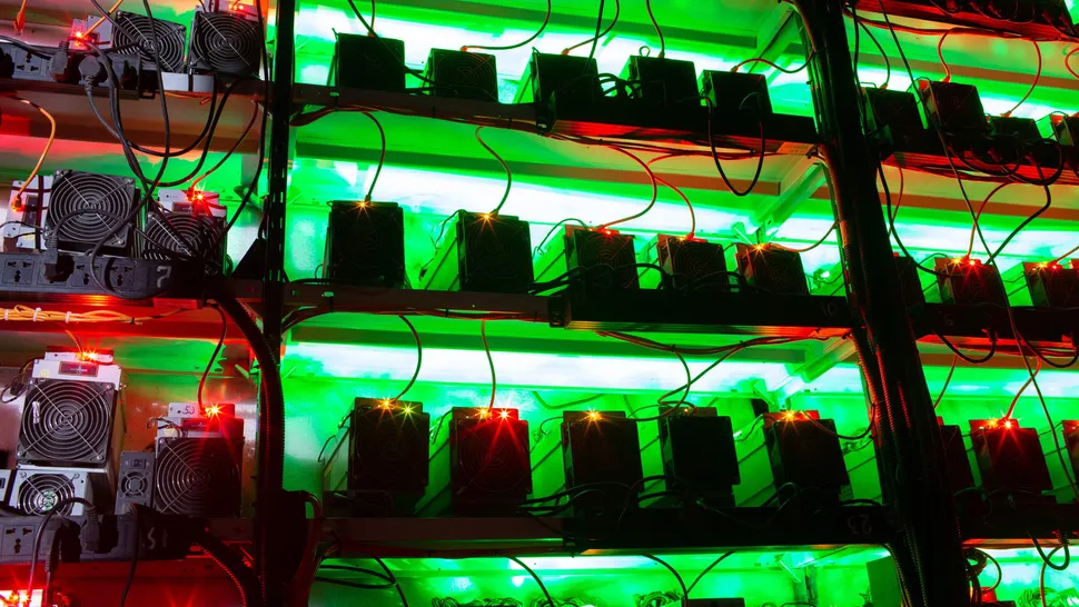 Cina Larangankan Transaksi Menggunakan Cryptocurrency