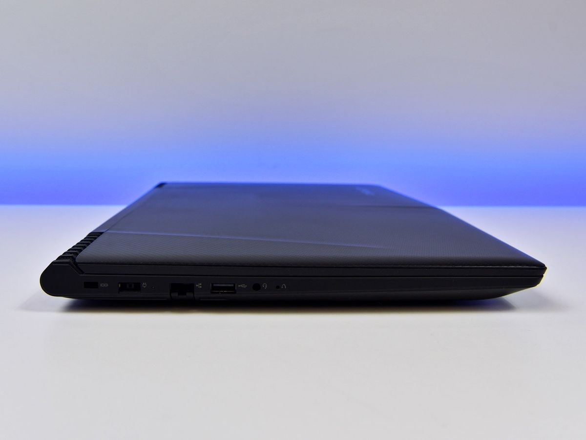 Legion Y520 ports