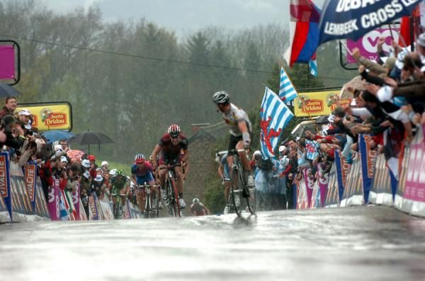 Is it possible? Kirchen grabs the biggest win of his career as Evans goes into the red behind.