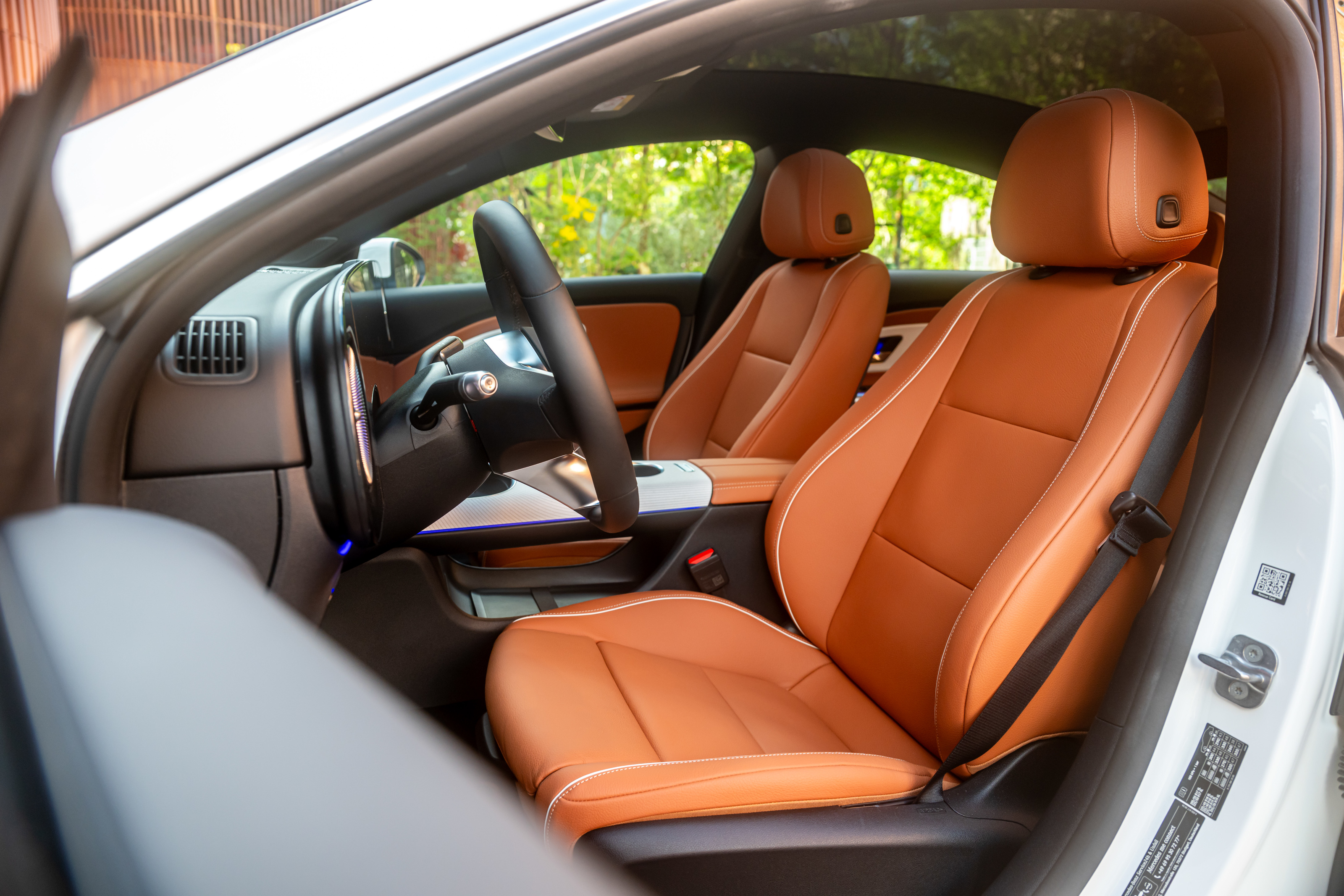 The launch edition features seats trimmed in Tartufo brown leather with golden accents