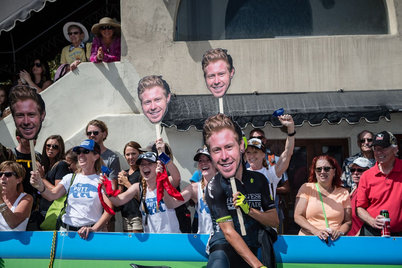 Tanner Putt (UnitedHealthcare) had todays largest fan club at todays start