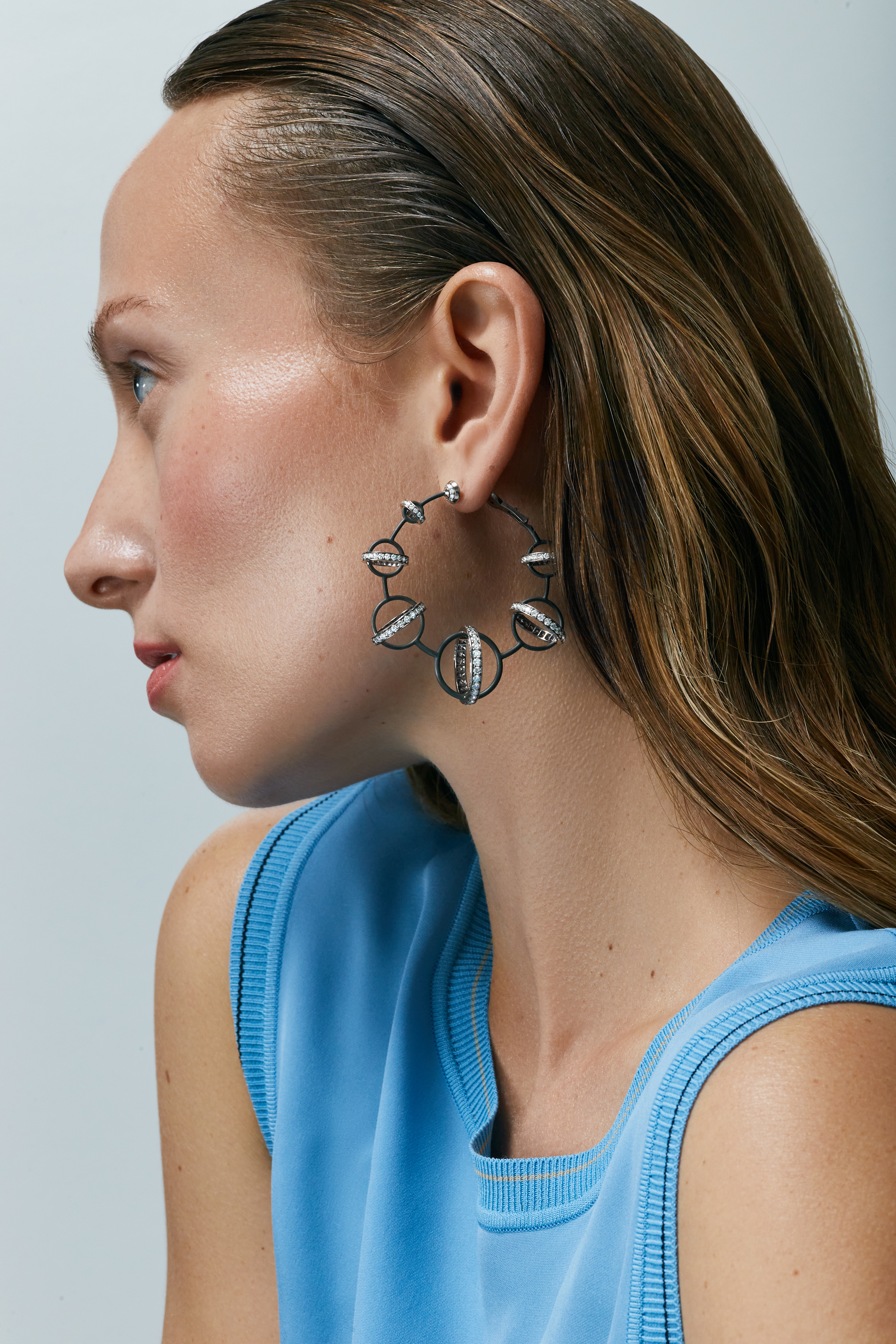 woman wearing jewellery