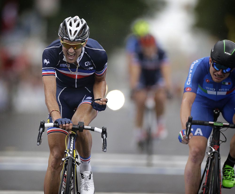 Kevin Ledanois (France) celebrates his U23 world title