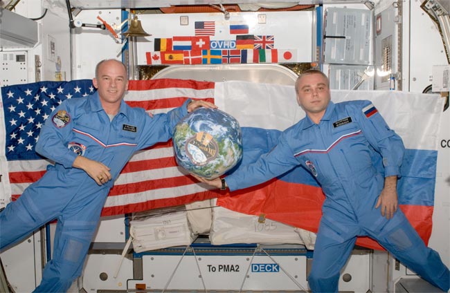 New Crew to Dock at International Space Station