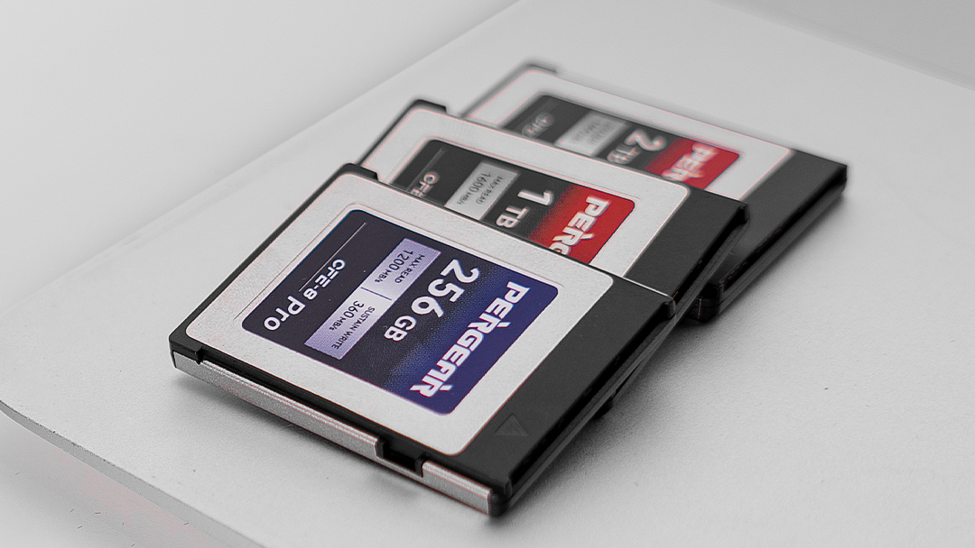 Get Ready For Super-fast AND Affordable CFexpress Type B Cards ...