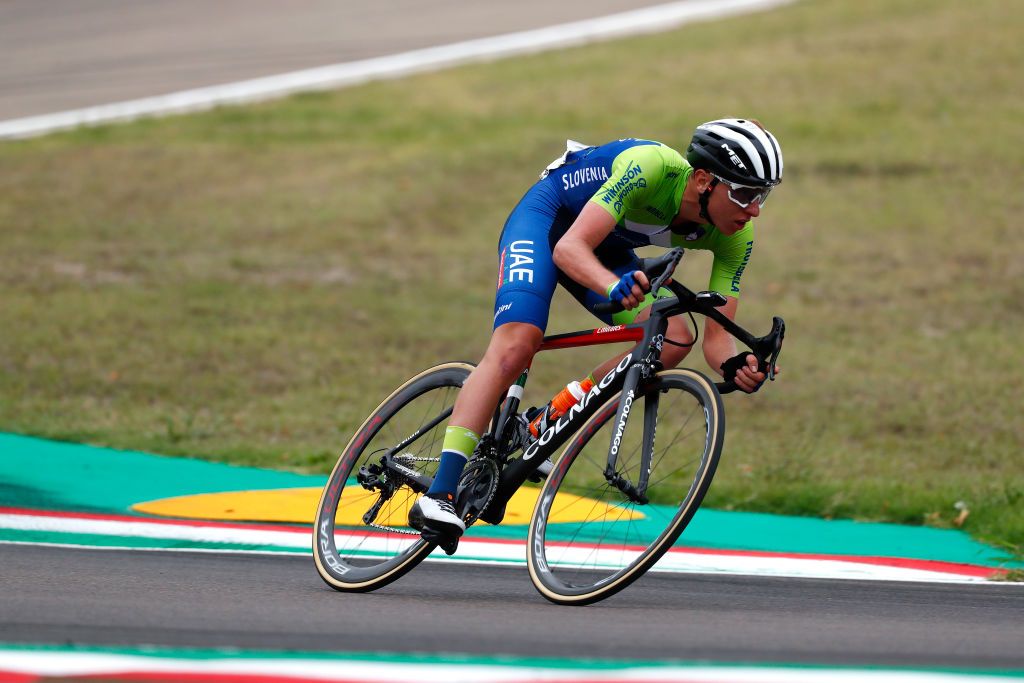 Tadej Pogacar solo at the Worlds