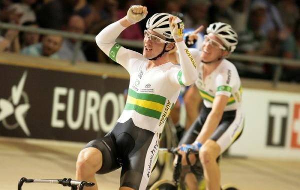 Leigh Howard and Cam Meyer (Australia) celebrate their victory in the men's Madison