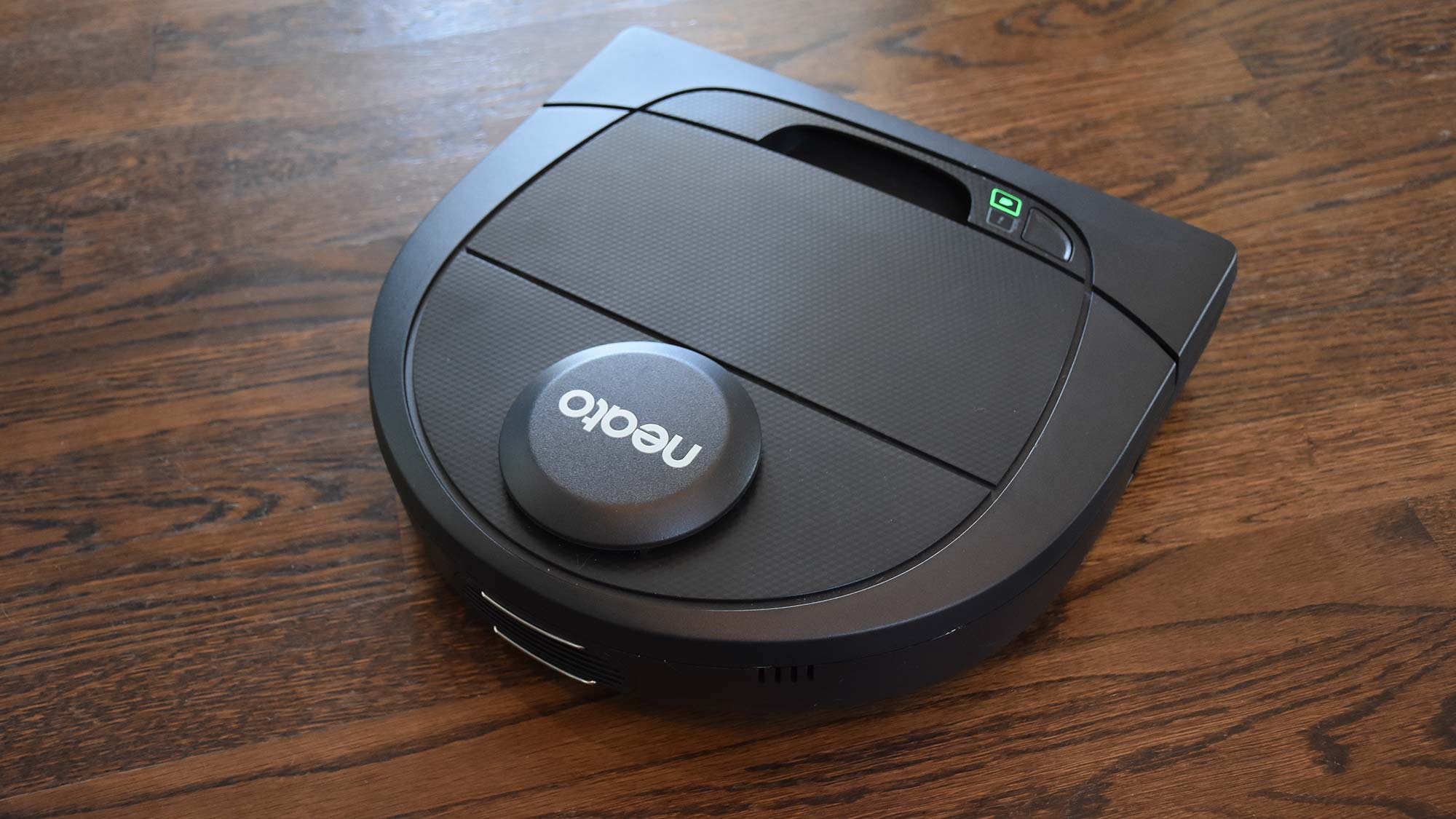 Neato D4 robot vacuum