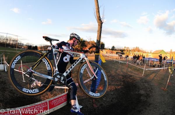 Luke Keough (Champion Systems) chases Powers