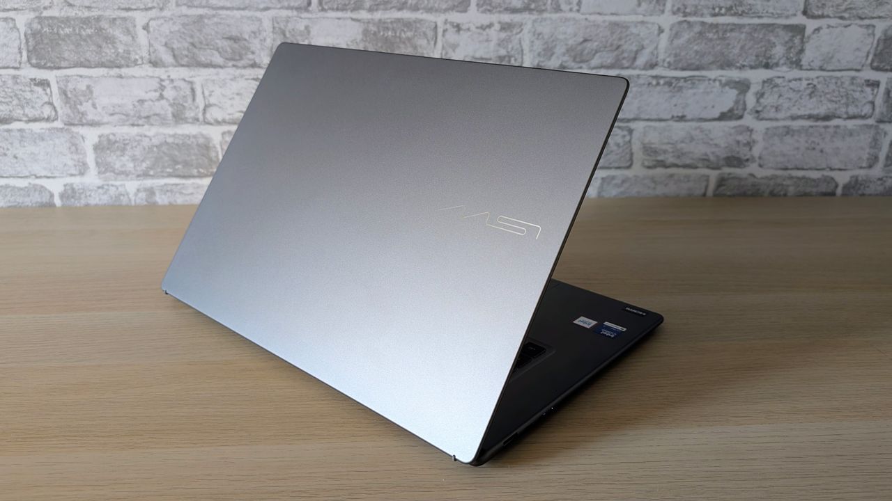 The MSI Prestige A16 AI+ on the ITPro background