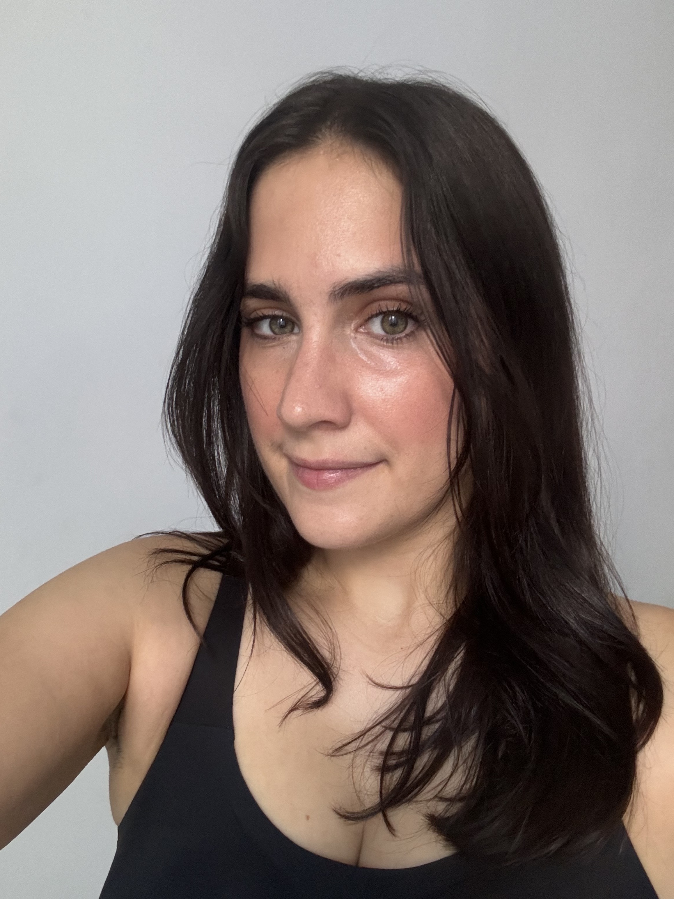 Julia Marzovilla after testing dpHUE Gloss+ Semi-Permanent Hair Color and Deep Conditioner