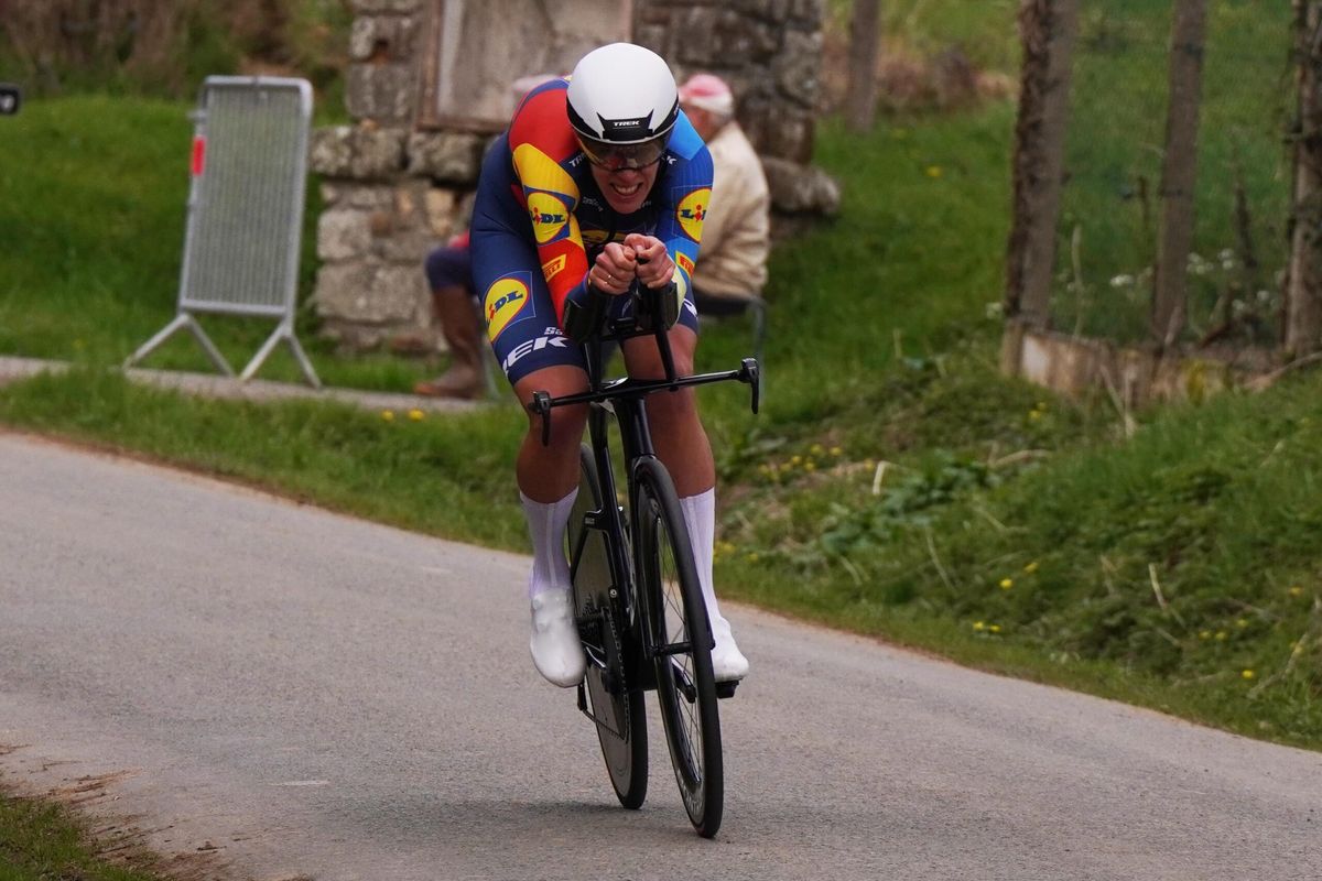 Ellen van Dijk (Lidl-Trek) wins opening stage time trial to take overall lead at 2024 Tour de Normandie Féminin