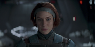 Bo-Katan (Katee Sackhoff) glares on The Mandalorian (2020)