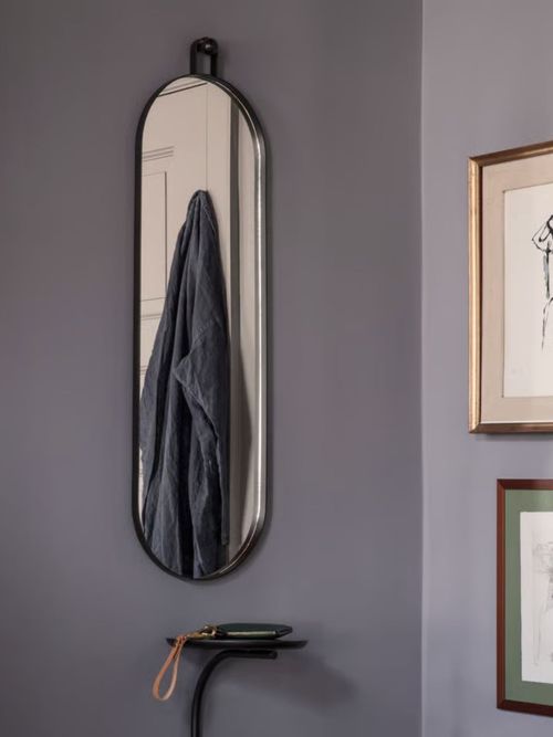 Poise Oval Mirror, Black