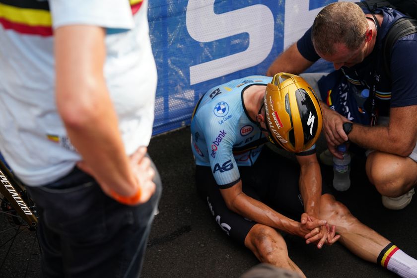 Picture by Zac Williams/SWpix.com - 28/09/2025 - Cycling - 2025 UCI Road World Championships - Kigali Convention Centre, Kigali, Rwanda - Men Elite Road Race - Remco Evenepoel (Belgium) after finishing second