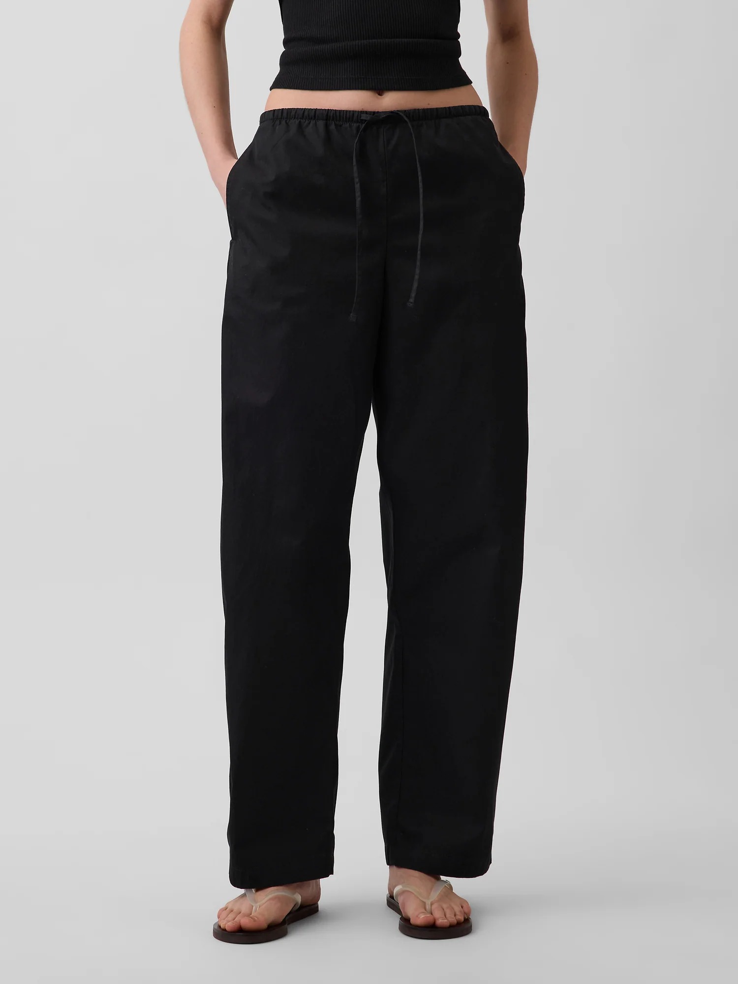Gap Poplin Easy Barrel Pants.