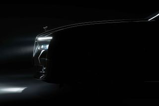 Rolls-Royce Spectre EV, bonnet and headlights in darkness