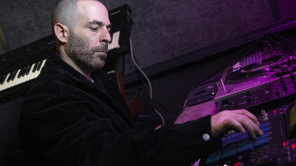 10 beatmaking tips from one of hip-hop's greatest living producers, The Alchemist