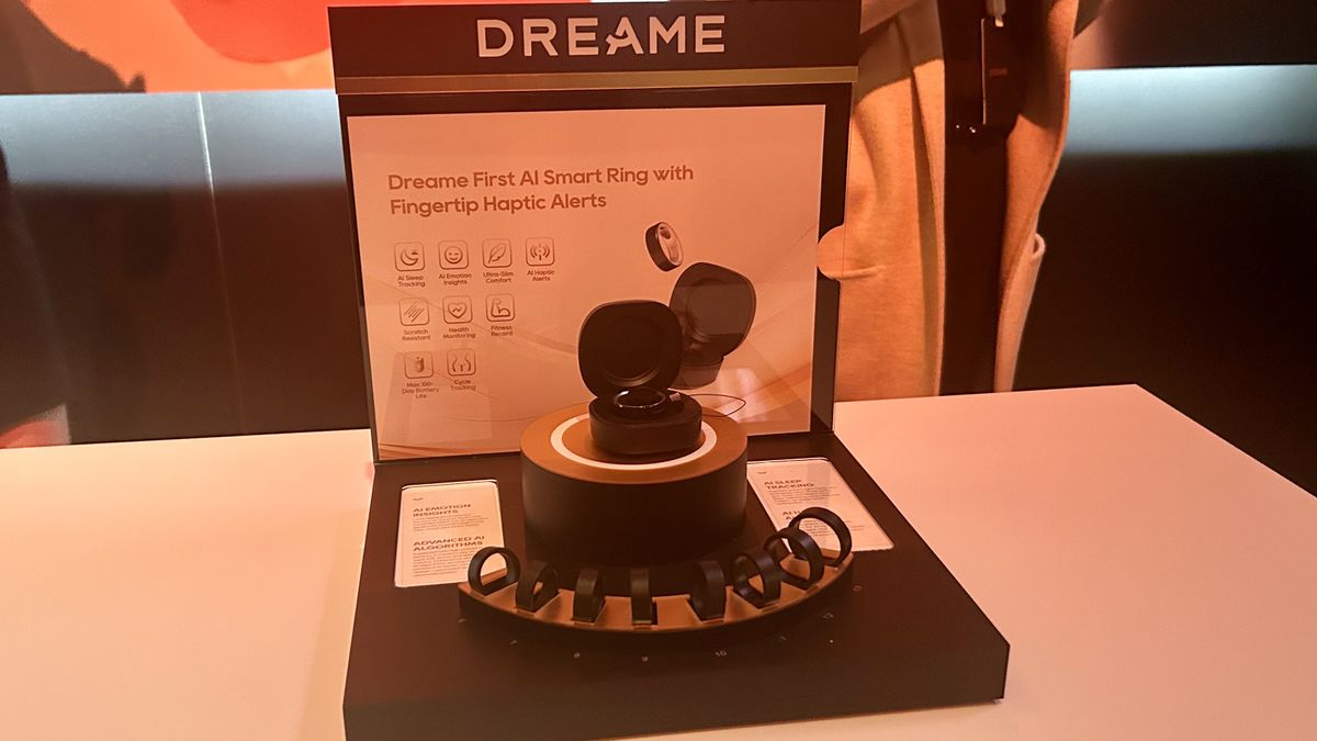 Dreame Smart Ring on display