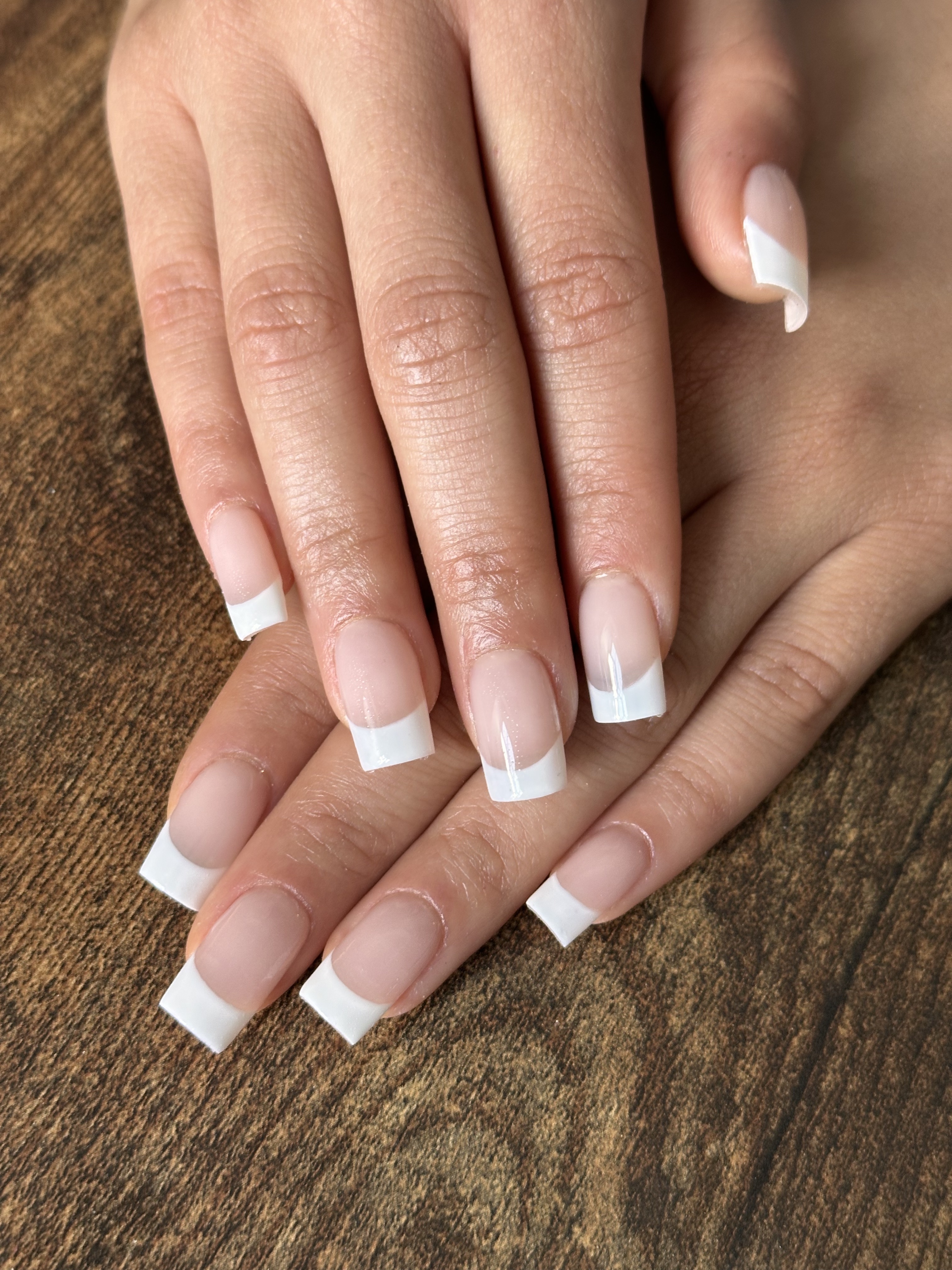 Jenna Oretga's nails at the 2025 Met Gala.