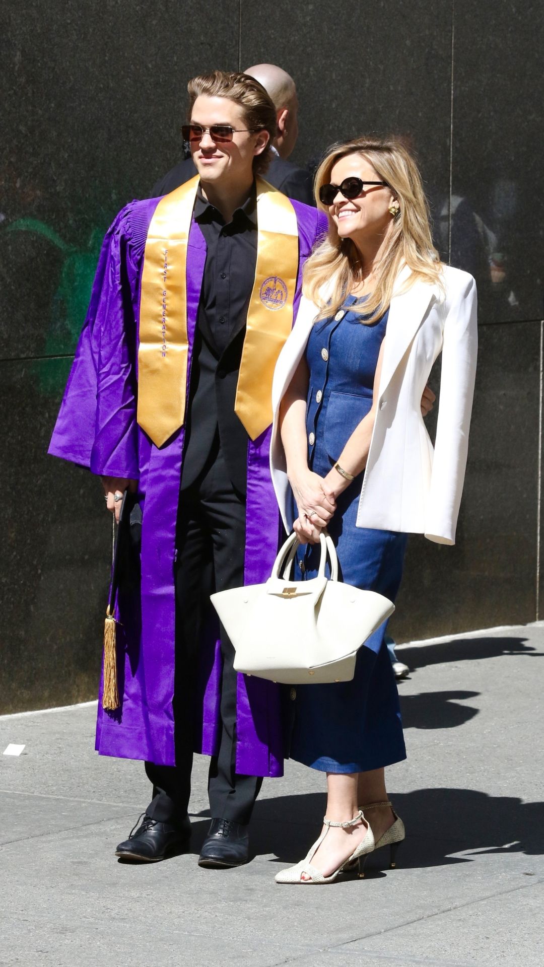 Reese Witherspoon at her son's NYU Graduation Ceremony!