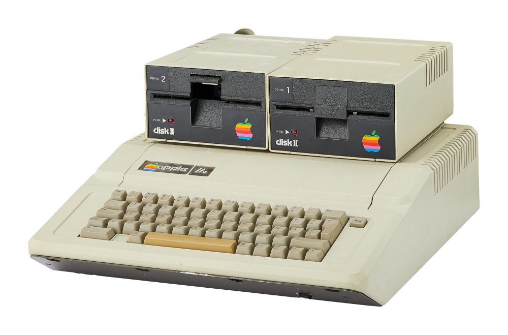 retro Apple computer