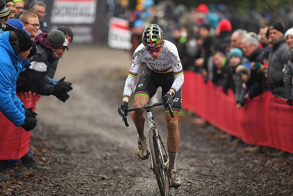 Wout Van Aert through the mud in Namur