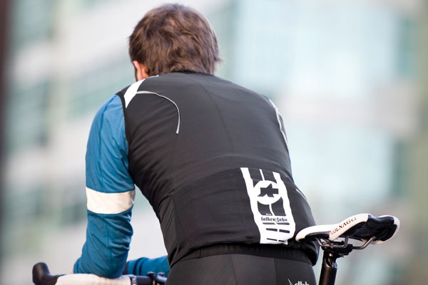 assos cycling gilet
