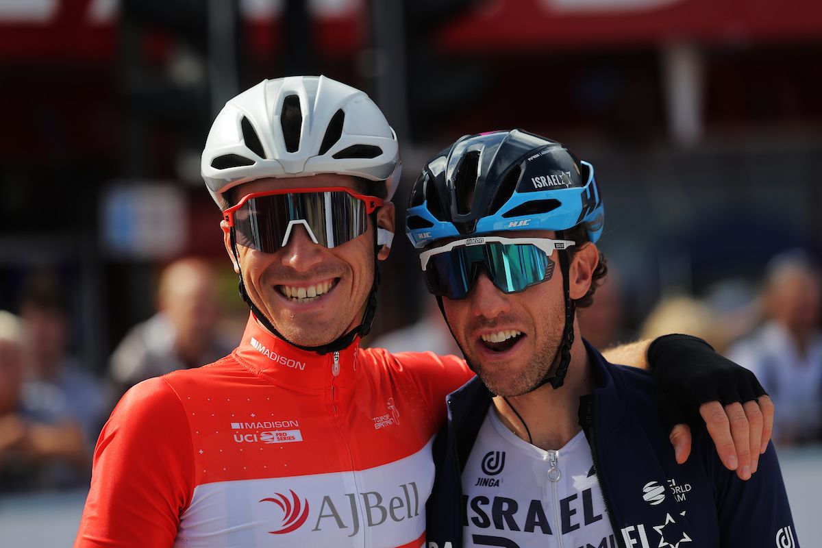 Picture by Alex WhiteheadSWpixcom 07092022 Cycling 2022 AJ Bell Tour of Britain Stage 4 Redcar to Duncombe Park Helmsby England Ben Perry of Team WIV Sungod AJBell Leaders Jersey with Michael Woods of Team Israel Premier Tech