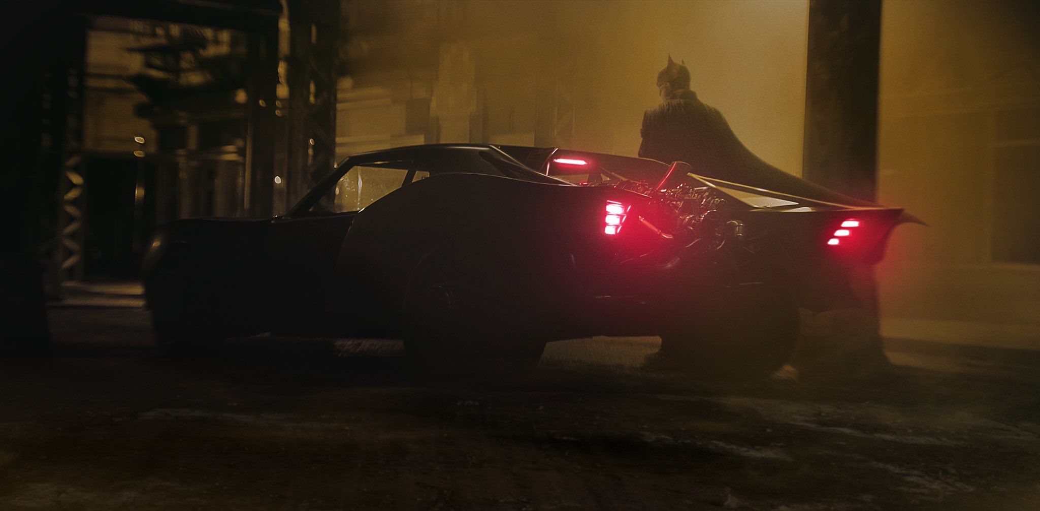 The Batman movie photos batmobile