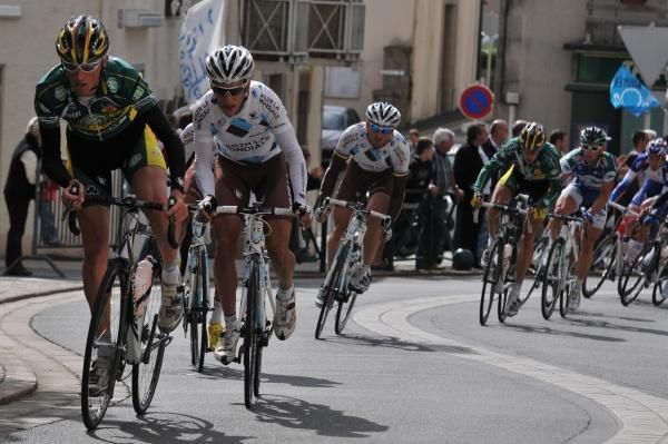 Ag2r-La Mondiale mark the moves
