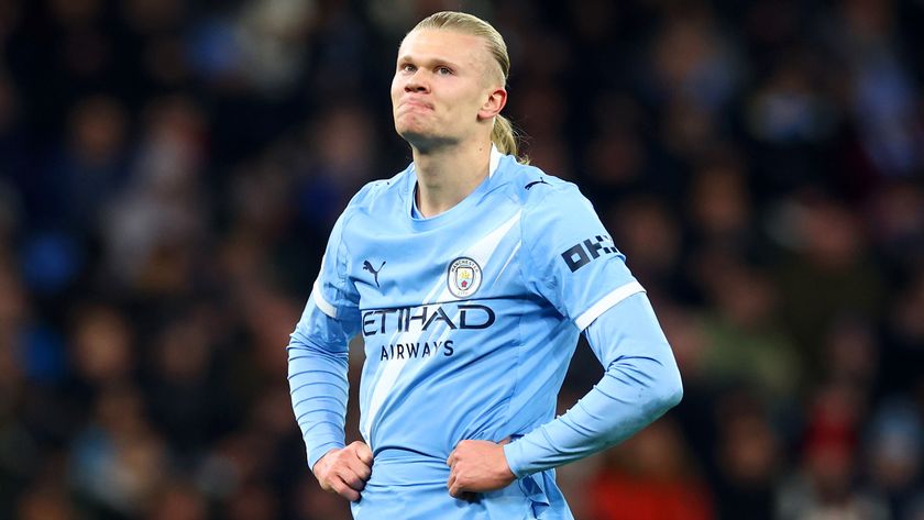A dejected Erling Haaland looks on as his Man City team lose 2-0 in the UCL to Bayer Leverkusen. 