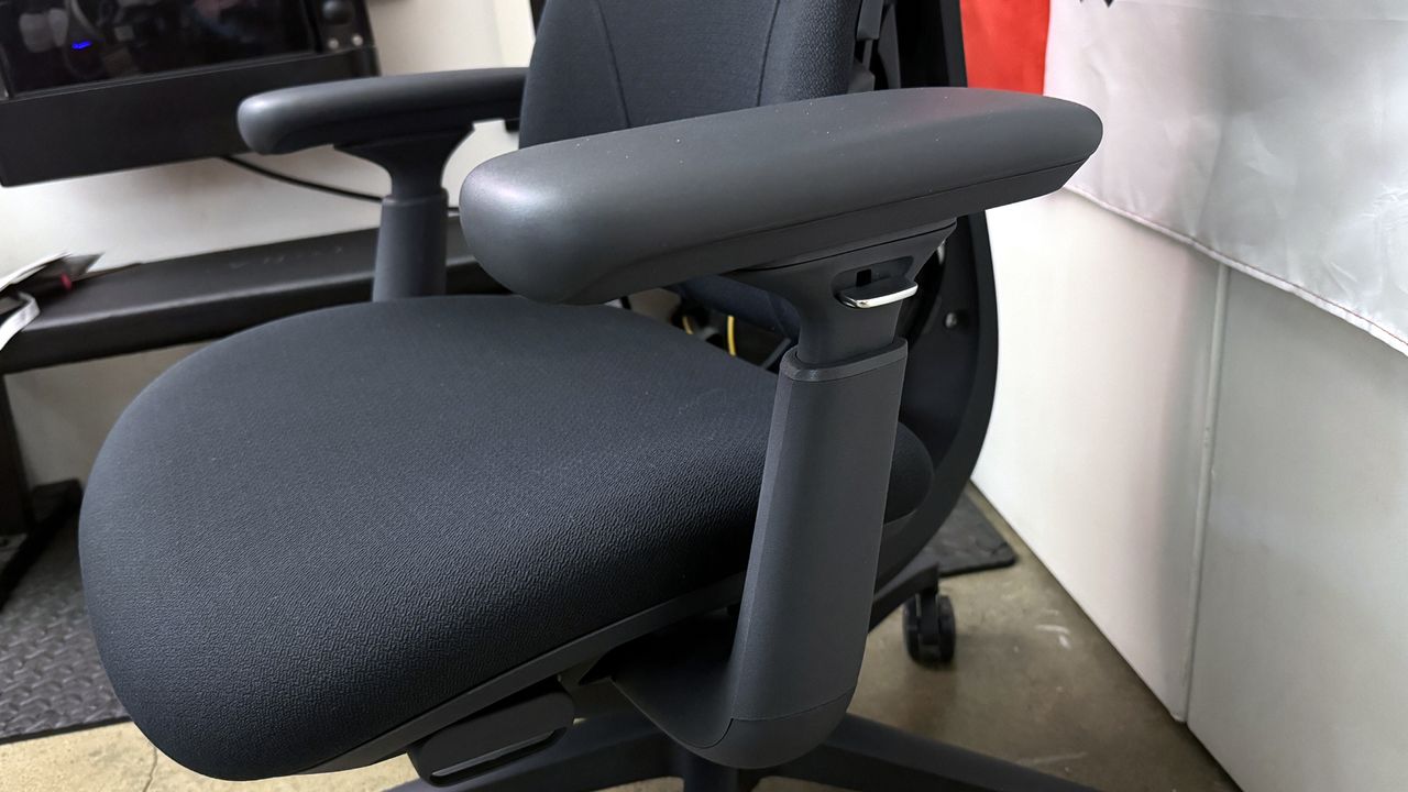 Libernovo Omni