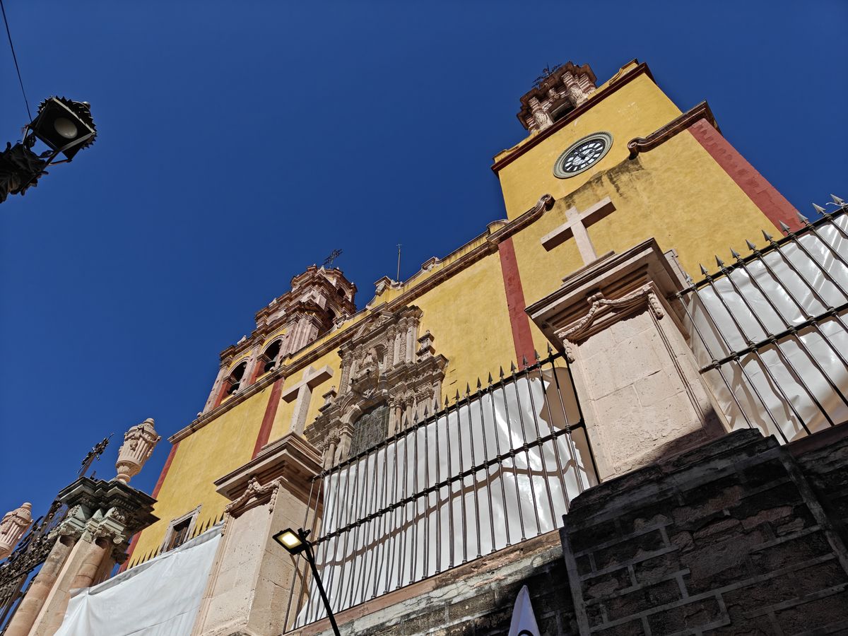 OnePlus 15 camera testing in Mexico