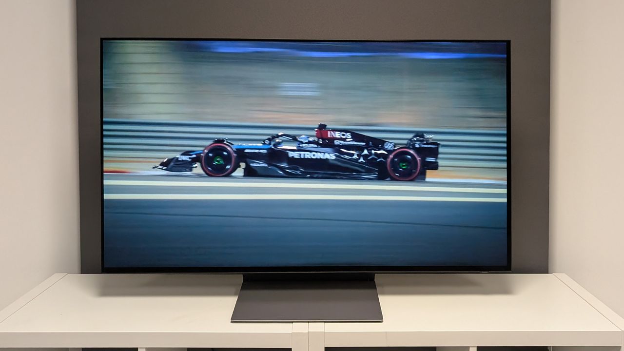 Samsung QN90F Mini LED TV