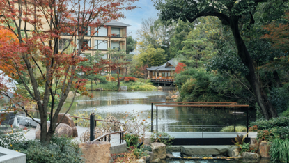 The garden and ponds at Four Seasons Hotel Kyoto 