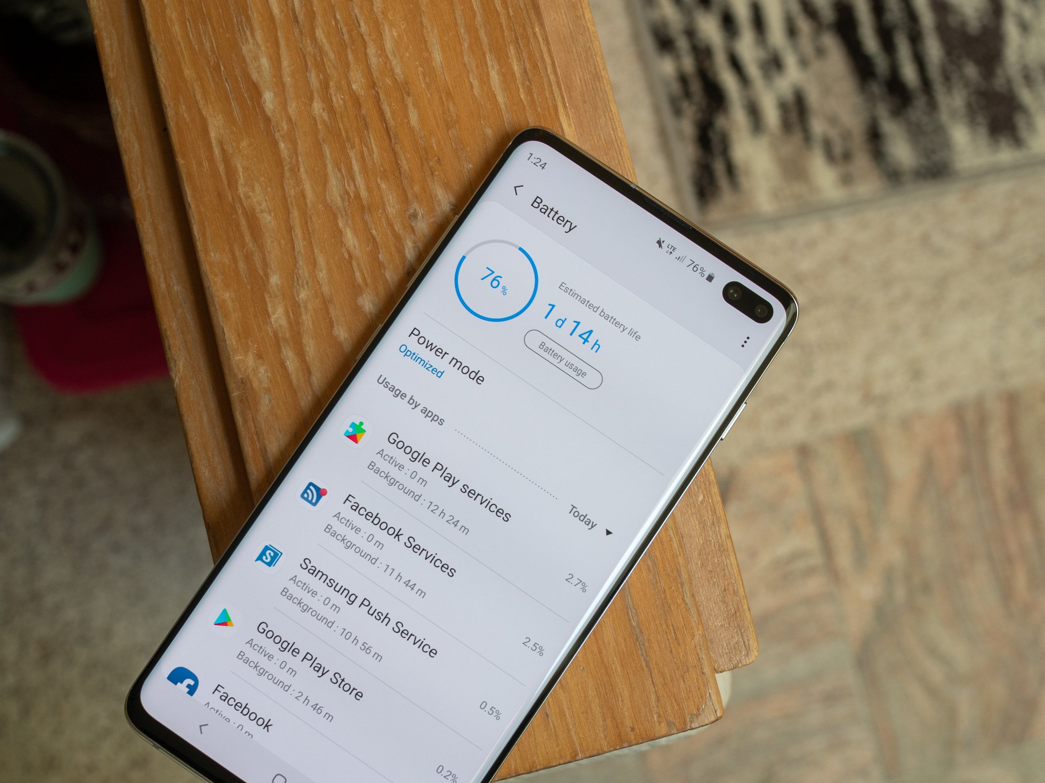 how much battery life does the galaxy s10 have