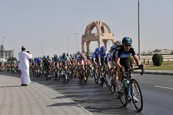 The peloton in action during the Tour of Oman's first stage.