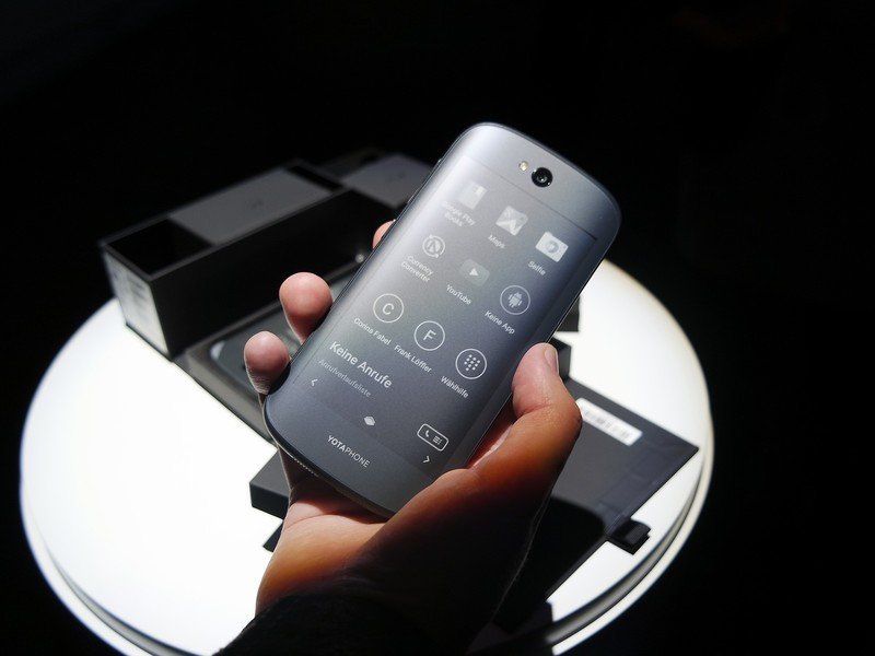 YotaPhone 2