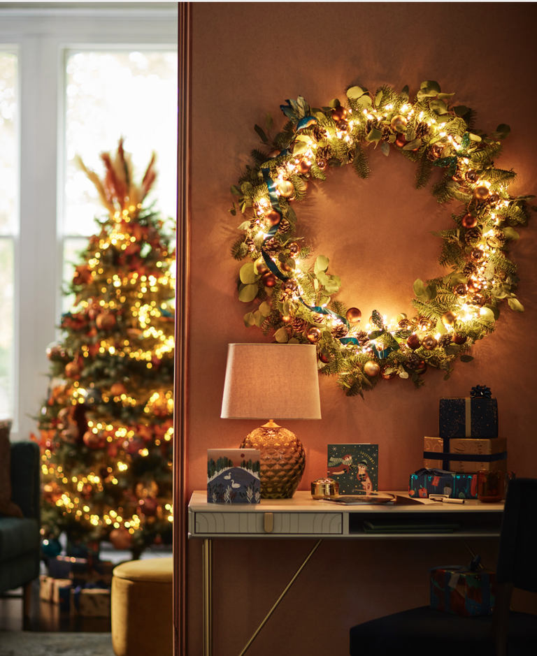 Christmas fairy lights 13 chic ways to light up all rooms Real Homes