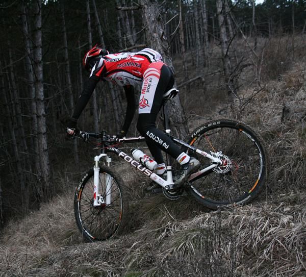 A rider checks out the track for the Maros Bike XCO Cup.