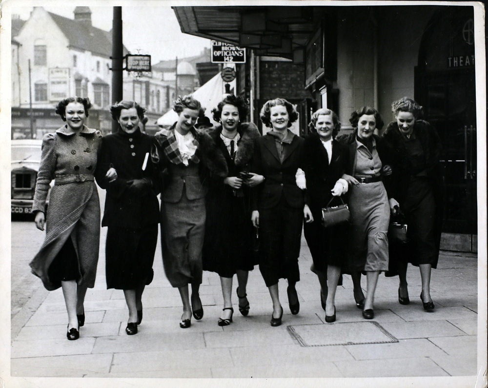 This Is What London Street Style Looked Like Before Instagram 