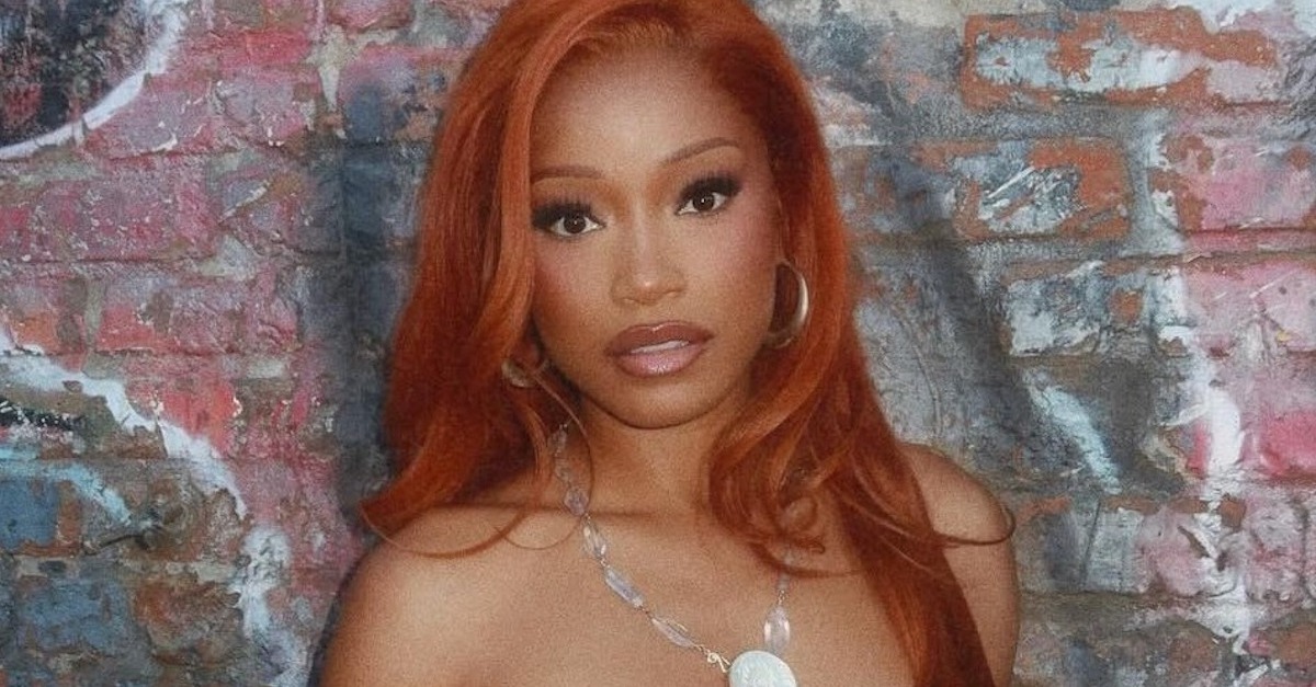 Keke Palmer “Absolutely Loves” This Lash-Lengthening Mascara
