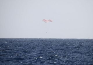 SpaceX's Dragon Cargo Capsule Just Before Splashdown