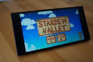 Stardew Valley on a Razer Phone 2
