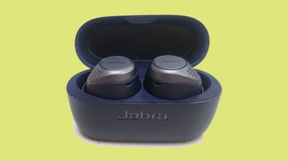 Jabra Elite Active 75t review excellent workout earbuds Fit Well