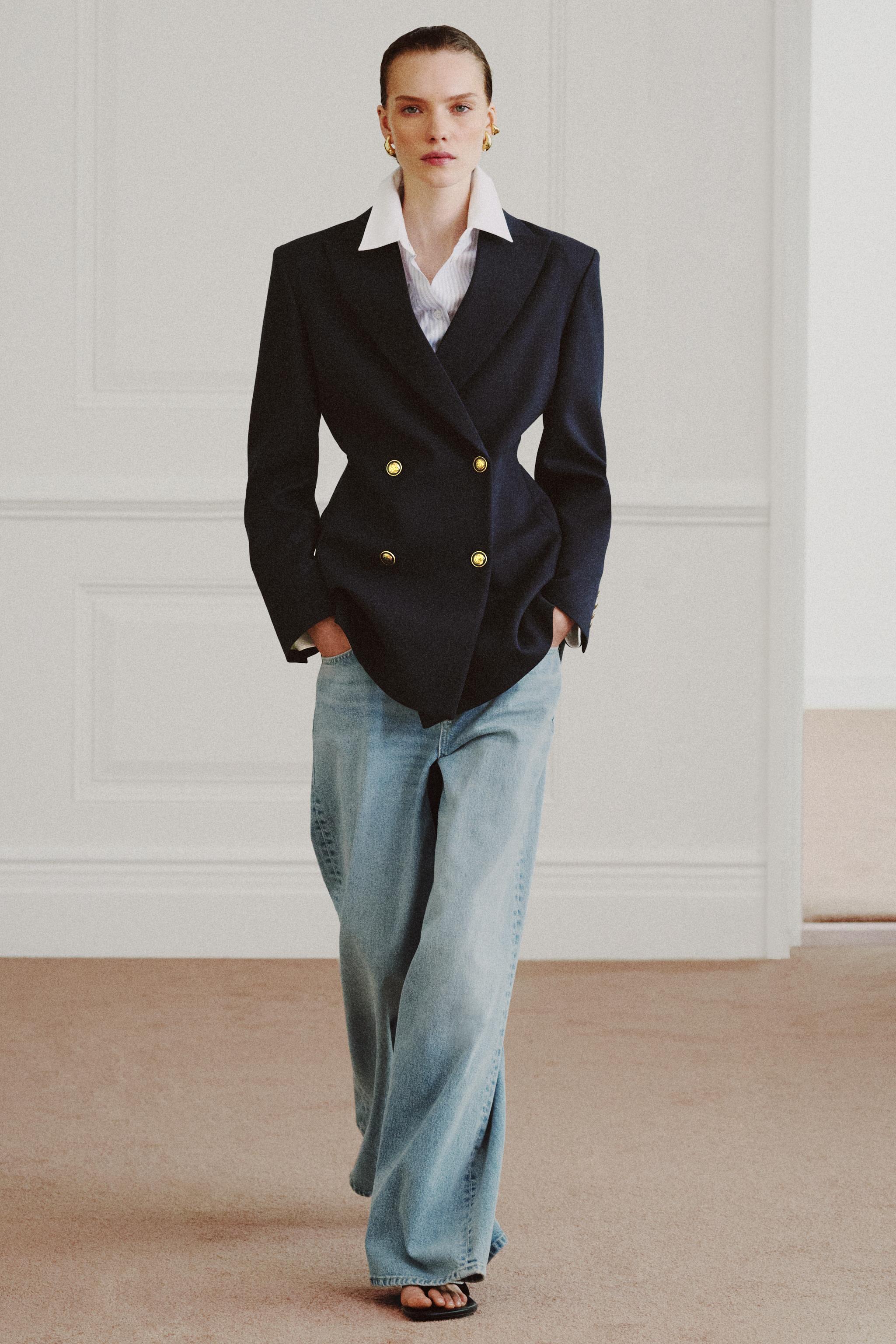 Zw Collection Fitted Buttoned Blazer