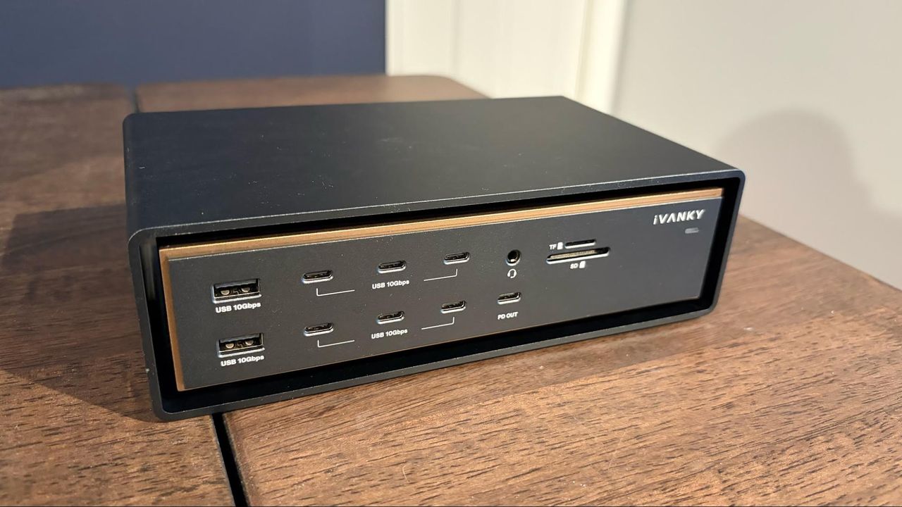 Best Thunderbolt and USB-C Docks for Laptops